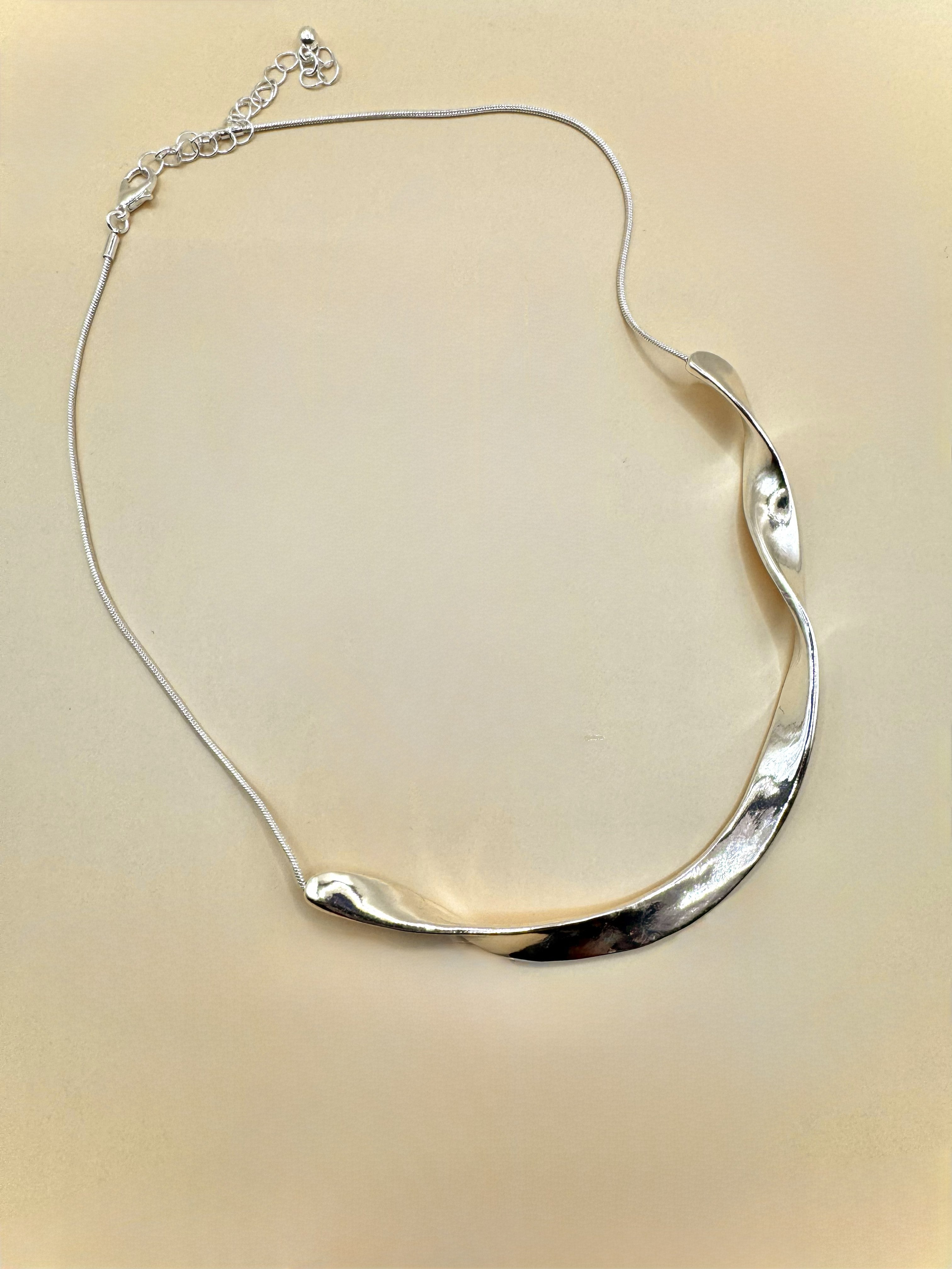 Pink Triple Heart Necklace D44