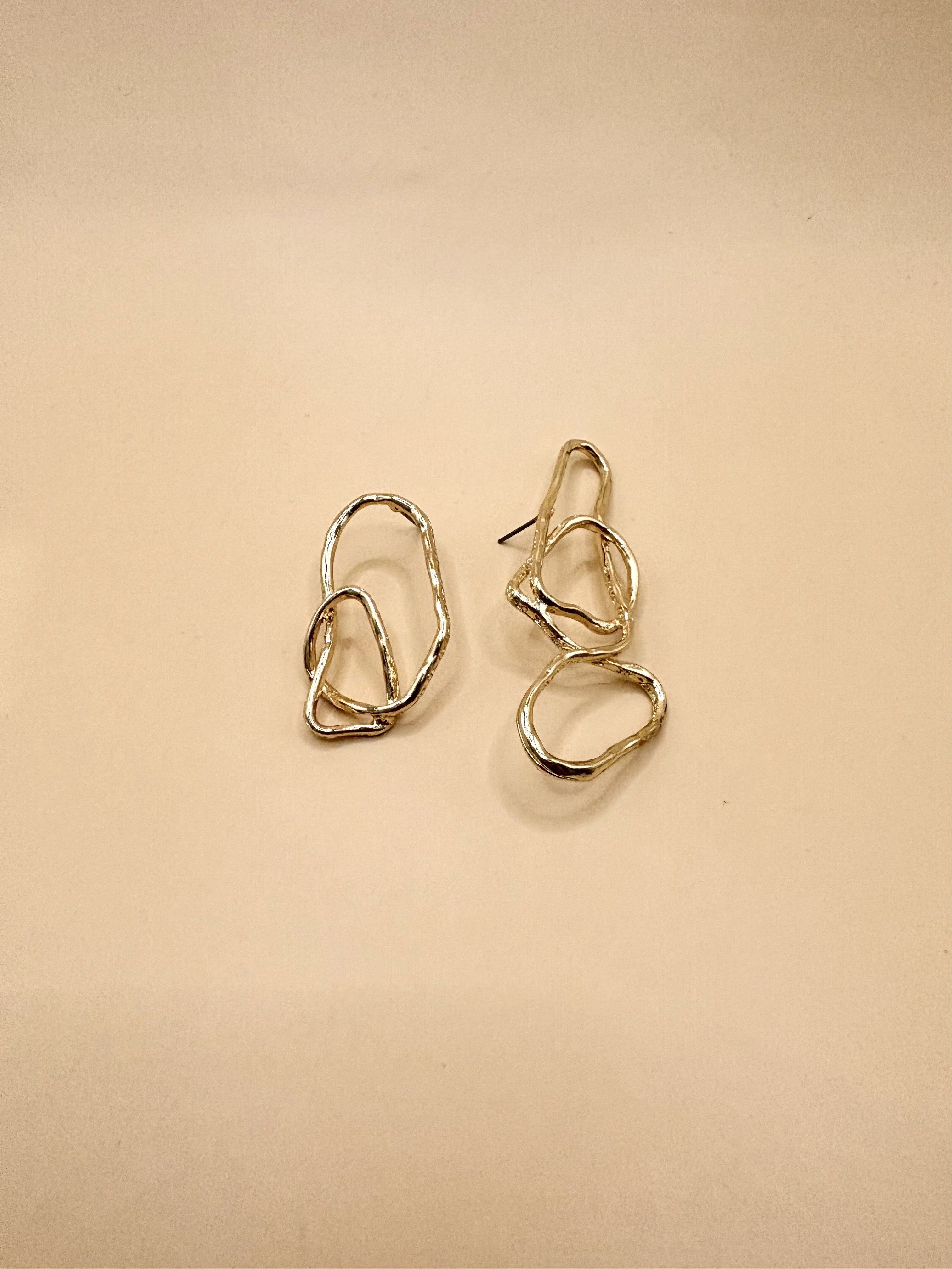 Aretes Dorados Abstractos N9
