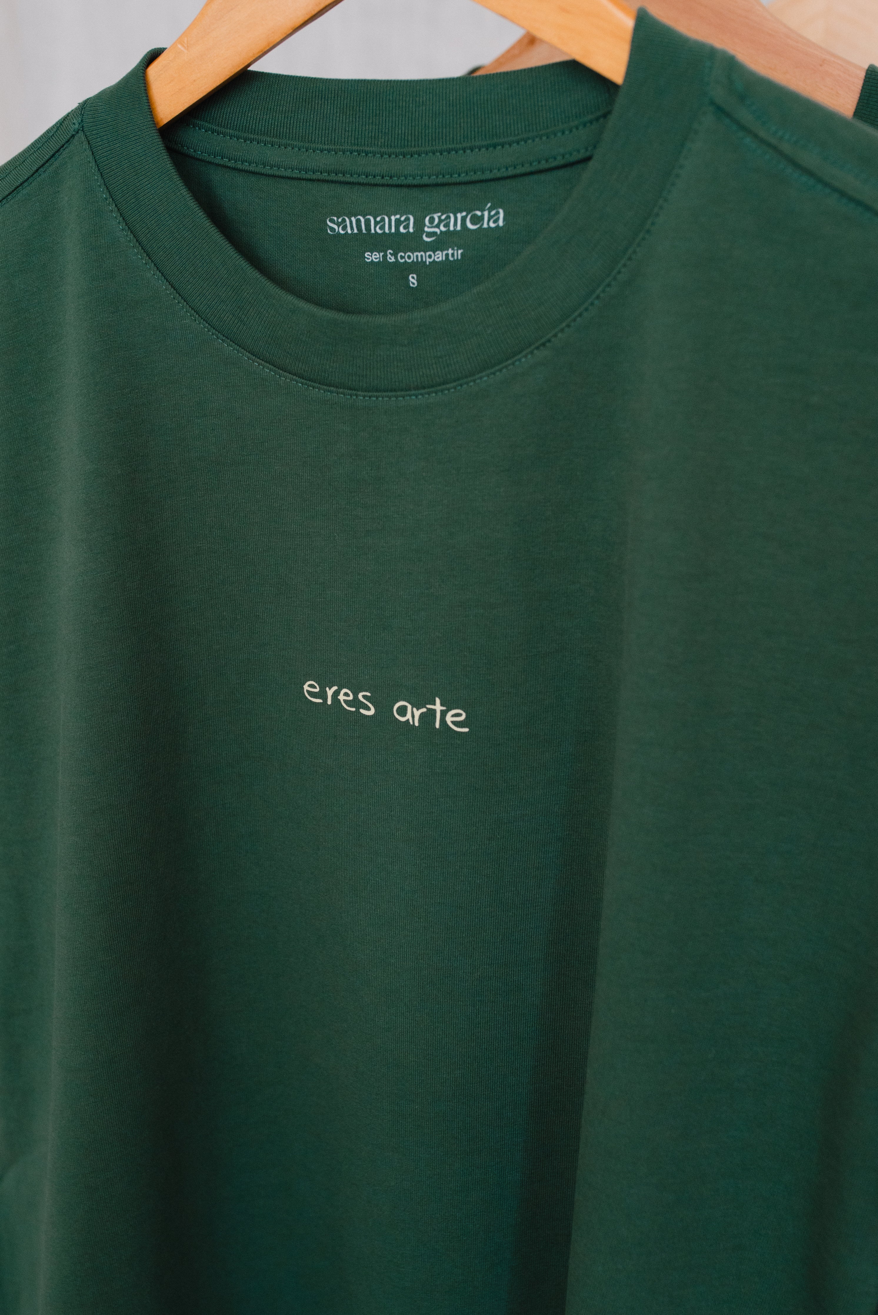 Playera Eres Arte Verde Retro Oversized Premium 240grs