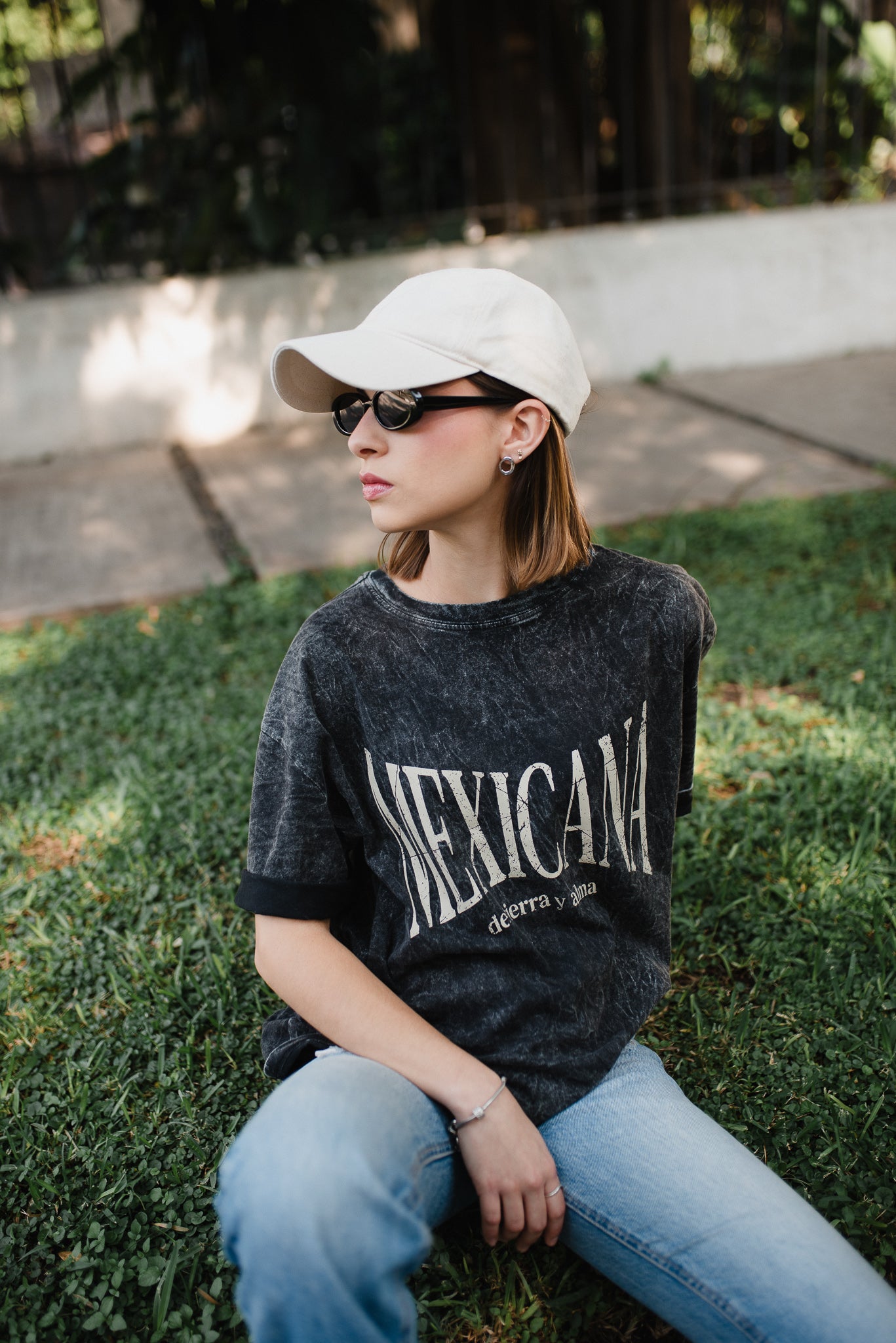 Playera Mexicana De Tierra Y Alma Negra Acid Wash Oversized