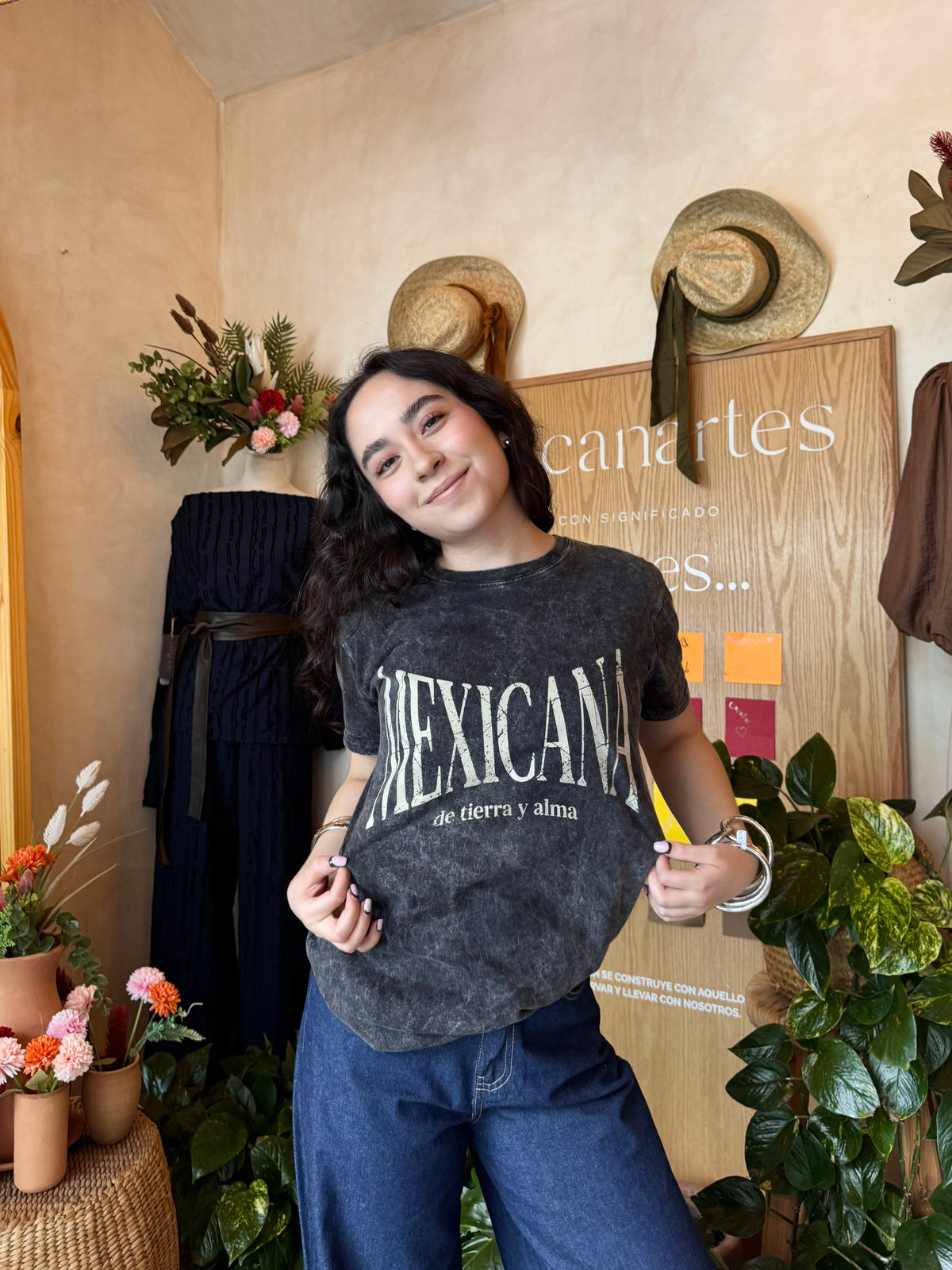 Playera Mexicana De Tierra Y Alma Negra Acid Wash Fit Regular
