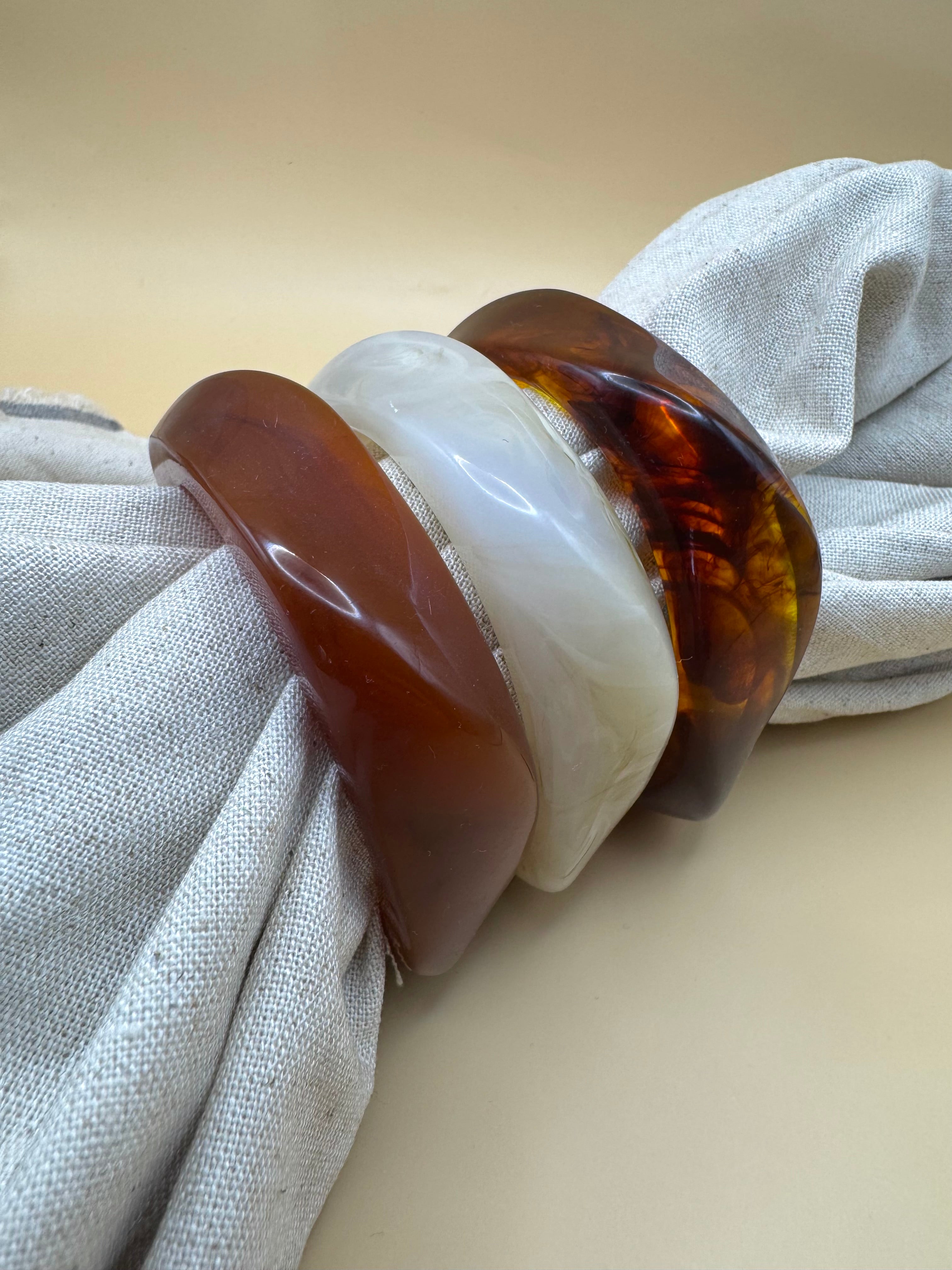 Thick Tortoiseshell Bracelet P4