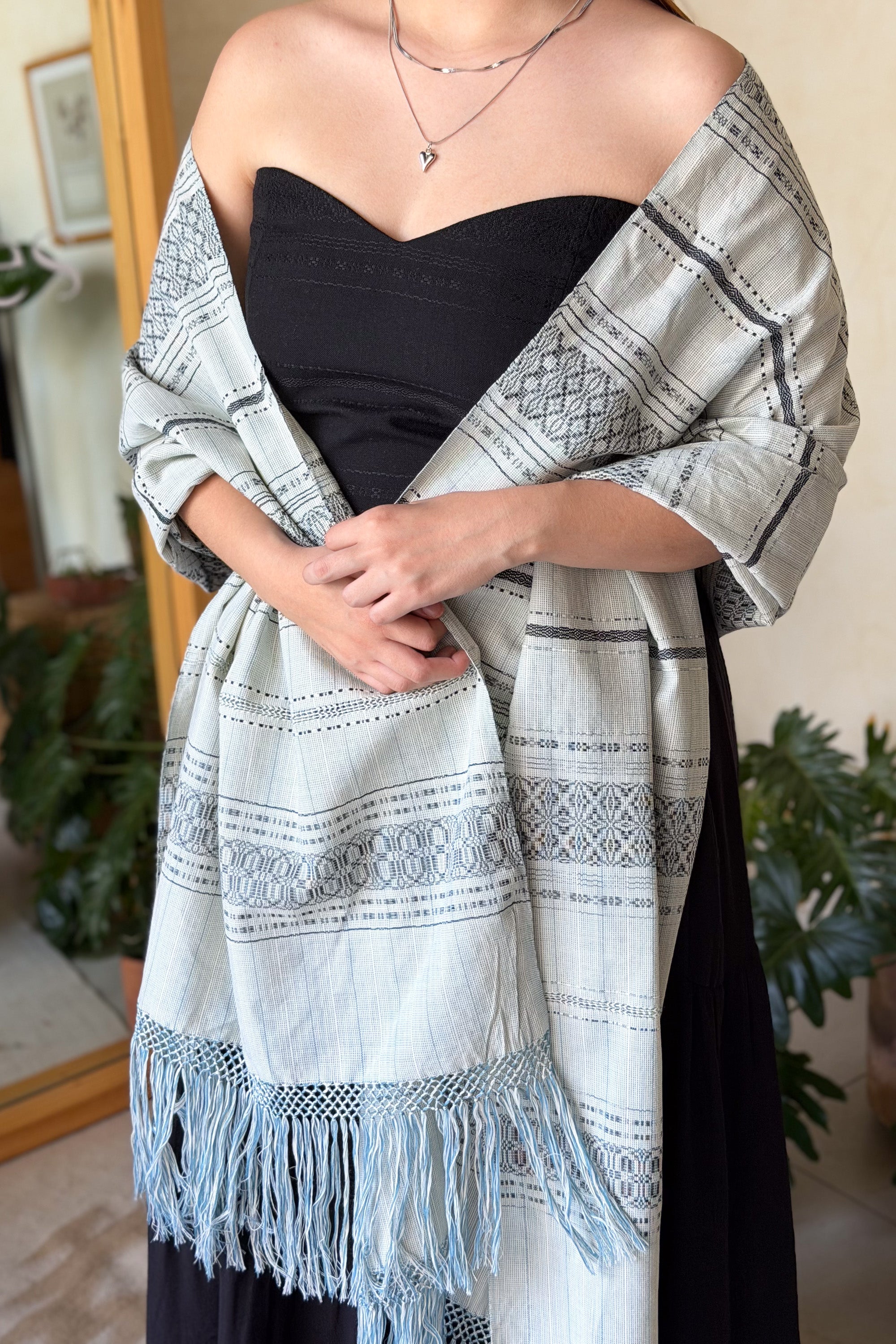 Rebozo Fino El Legado Gris Azul Negro