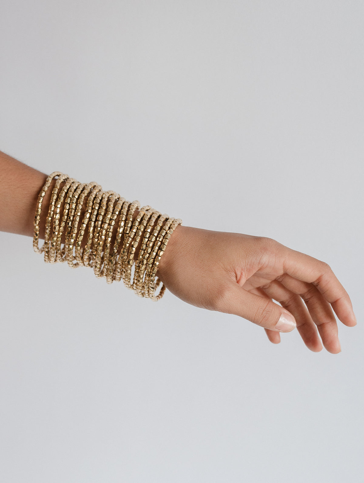 Set Pulseras Romanas Doradas D56