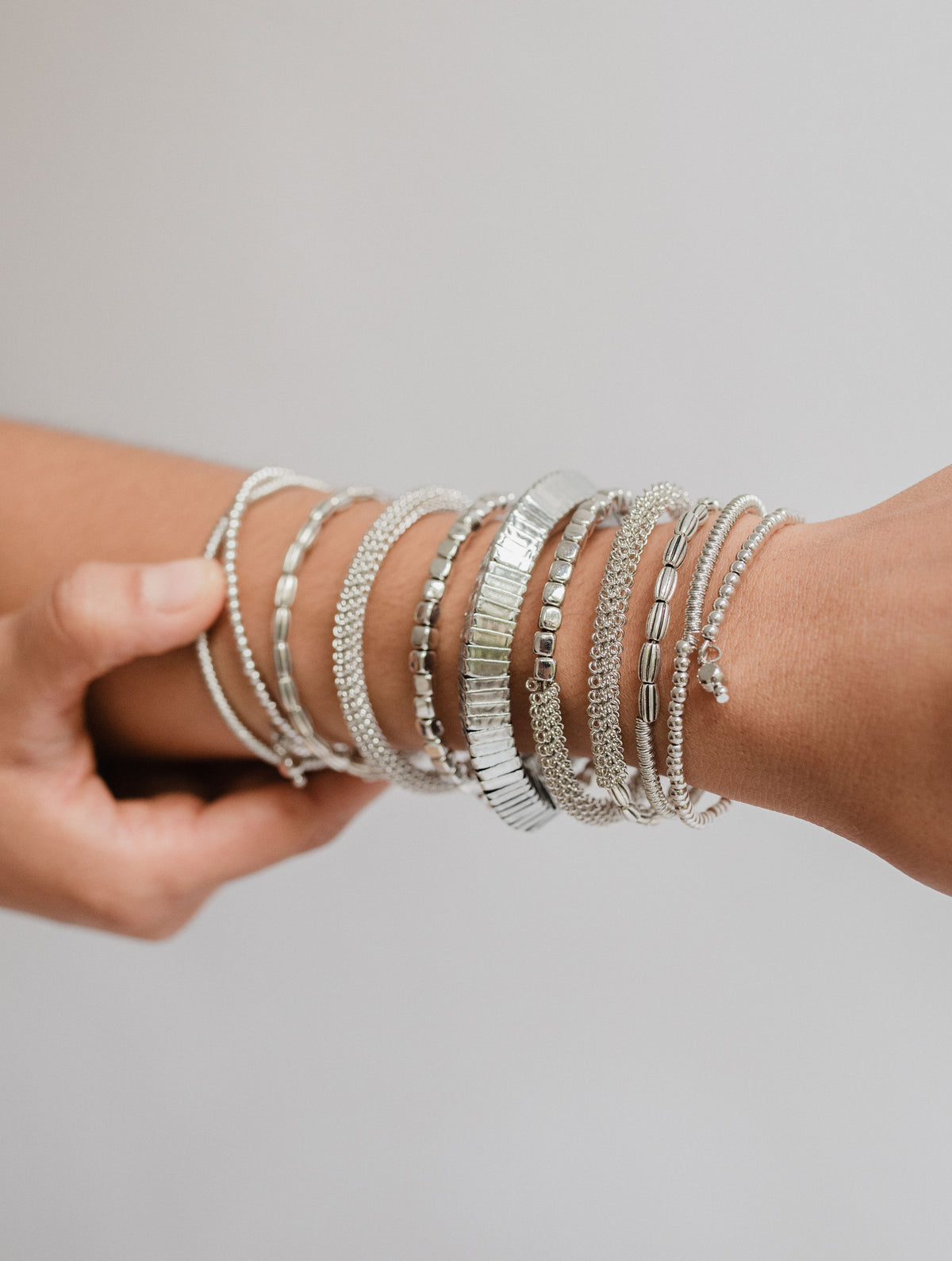 Set de Pulseras Espiral Plateadas D51