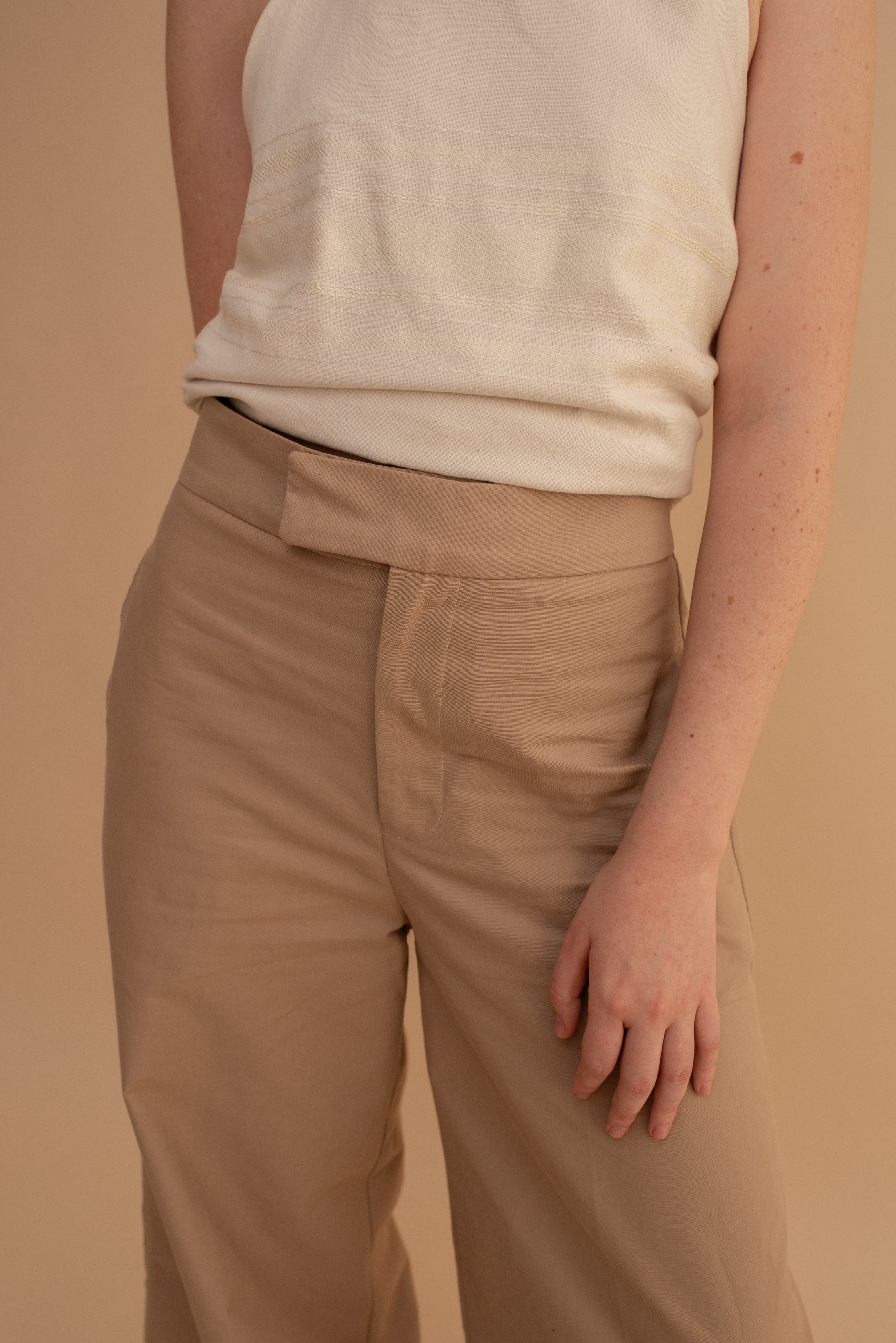 Valenciana Taupe Trousers