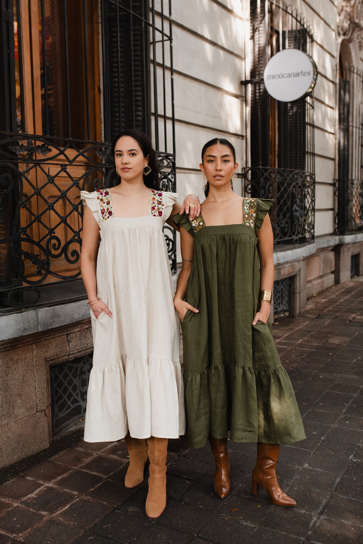 Vestido Tapatío El Legado Edición Especial